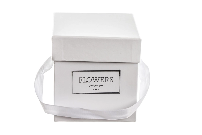FLOWER BOX kwadratowy 9cm biały (6/48 szt)