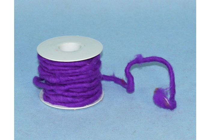 8560-373 Wool String w/Ir.Str.(40op)